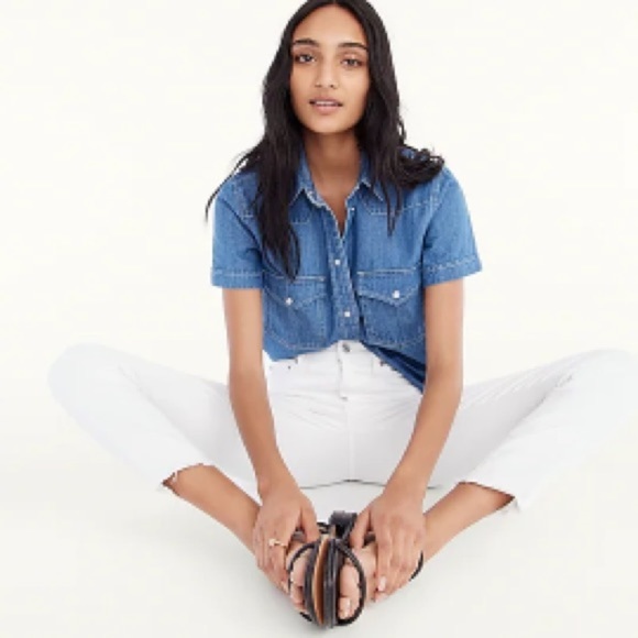 Jcrew 10" high-rise toothpick jean in white
Item AJ478 - Picture 2 of 14